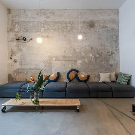 Апартаменты Architecture Kreuzberg - Maybachufer